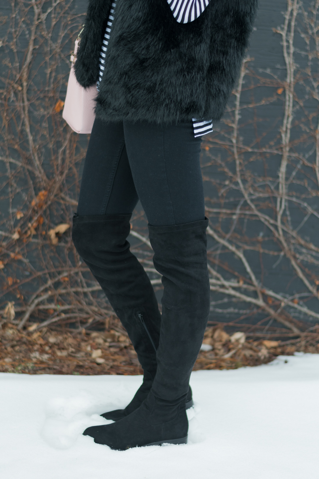 black-faux-fur-vest-floppy-felt-hat-6
