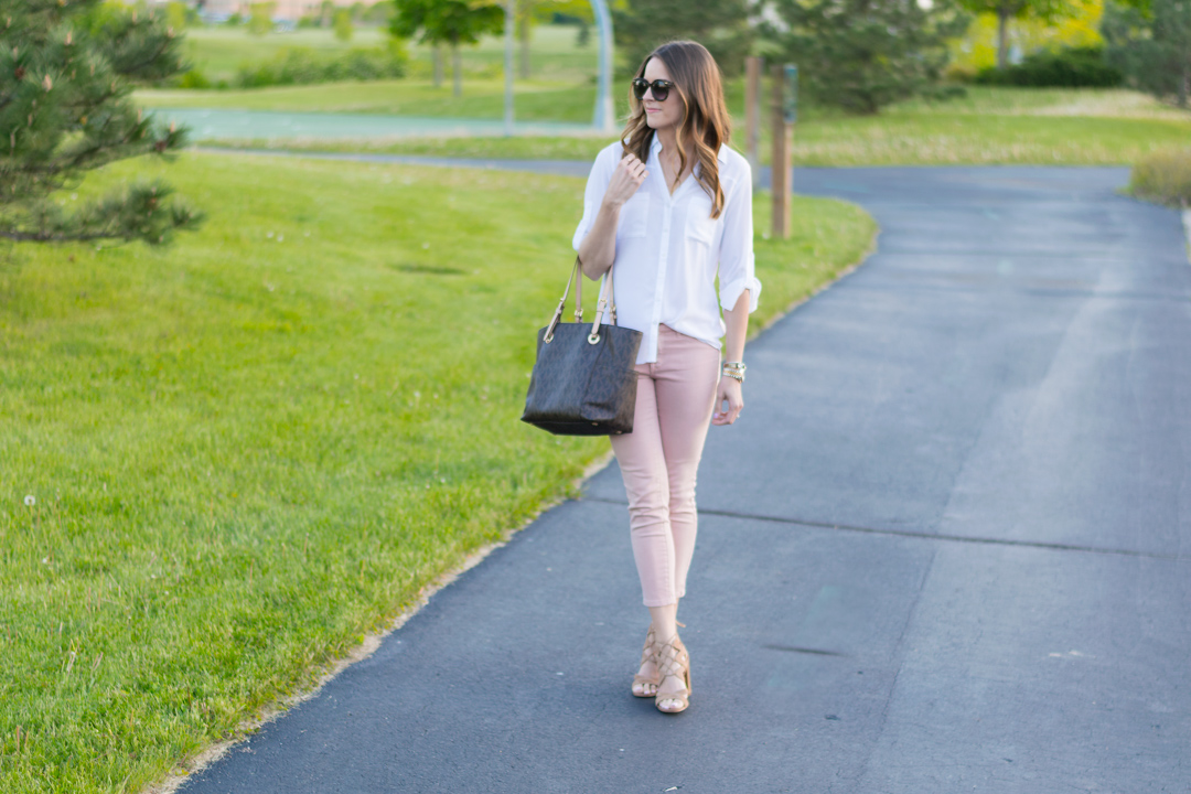 Blush-Pants-Outfit