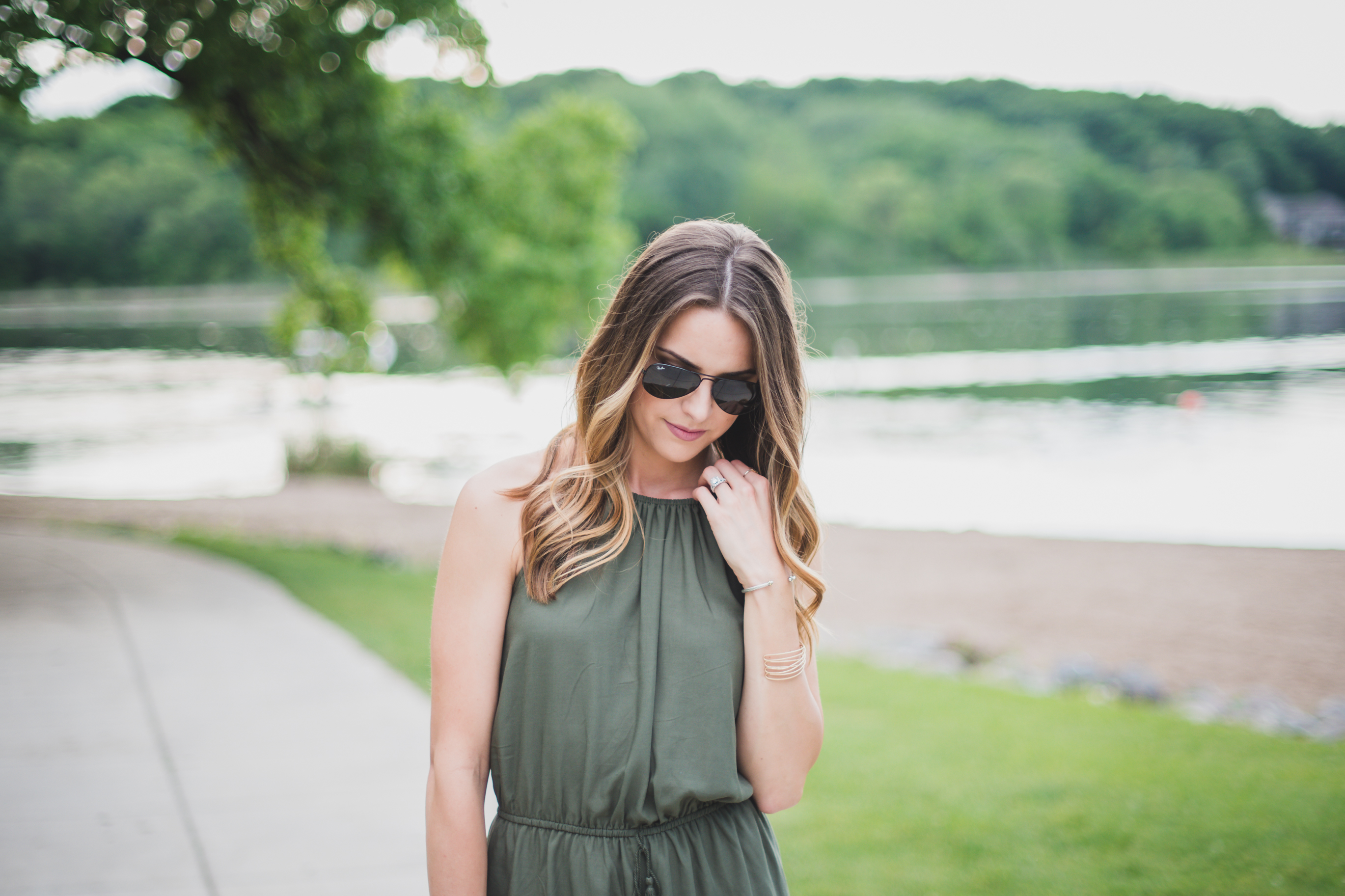 black-ray-ban-classic-aviators