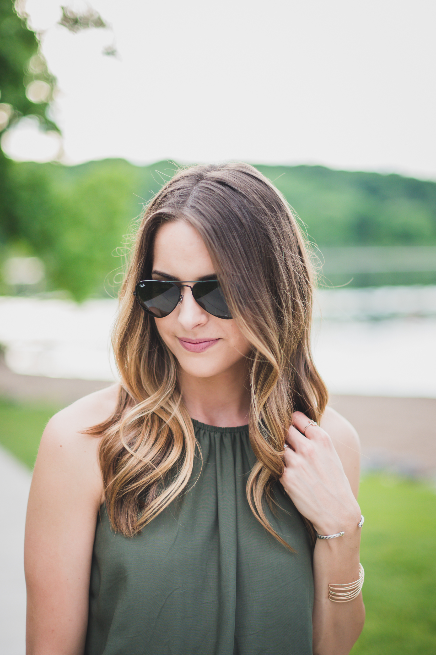 black-ray-ban-classic-aviators