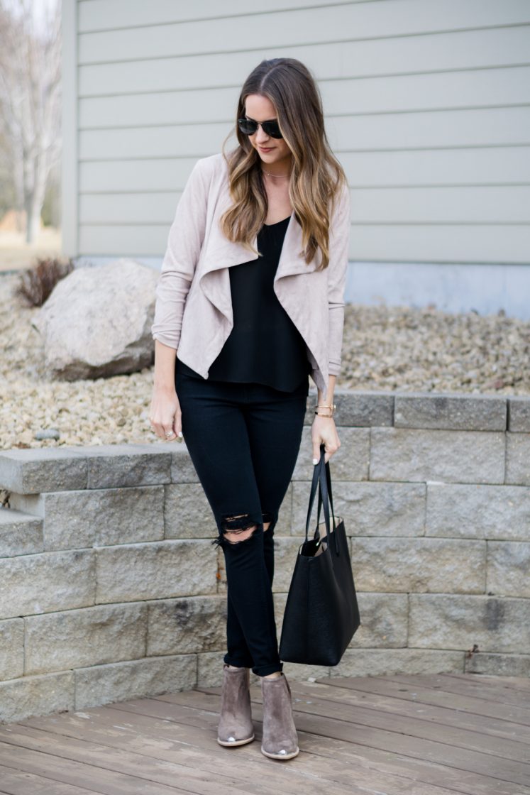 bb dakota blush suede blazer, blush jacket, shop social threads picks, spring transitional outfit, express black distressed jeans
