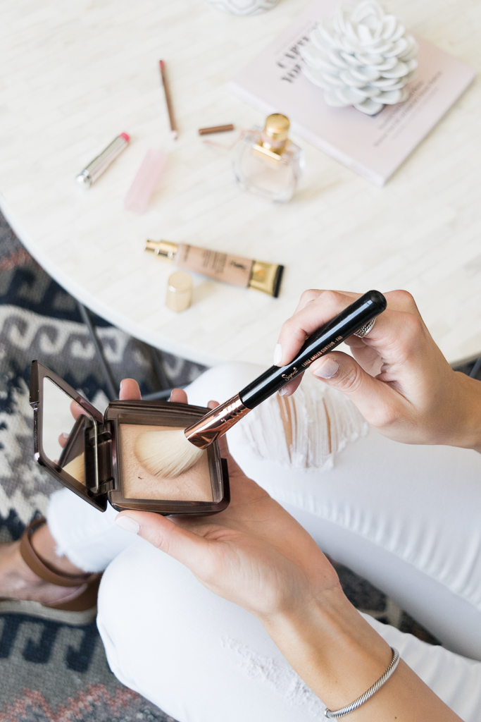Hourglass Ambient Lighting Powder Luminous Light review, MN blogger, spring 2018 makeup