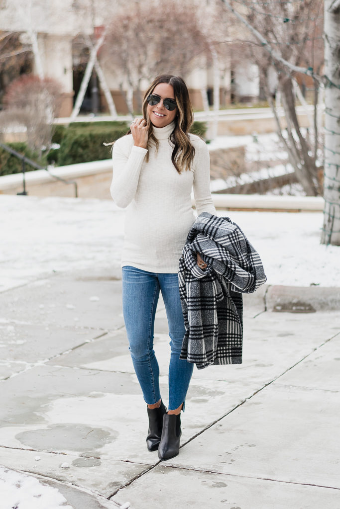 maternity wear for winter, holiday bump style, motherhood maternity, maternity coat