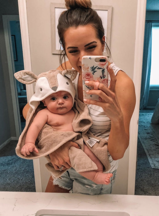 4 month baby schedule, baby update, the cradle coach, best baby products