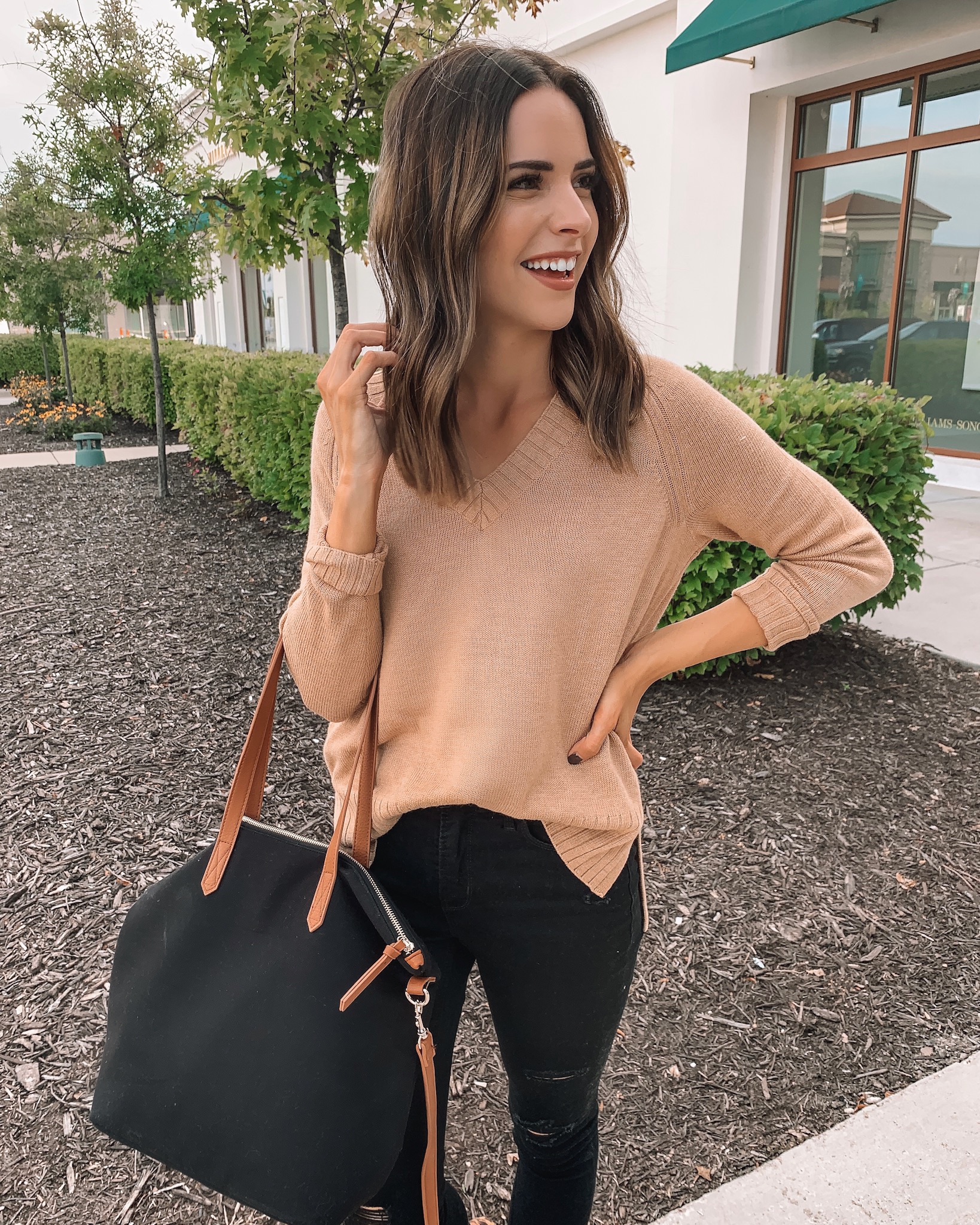 4 ways to style black denim, old navy rockstar super skinny distressed jeans
