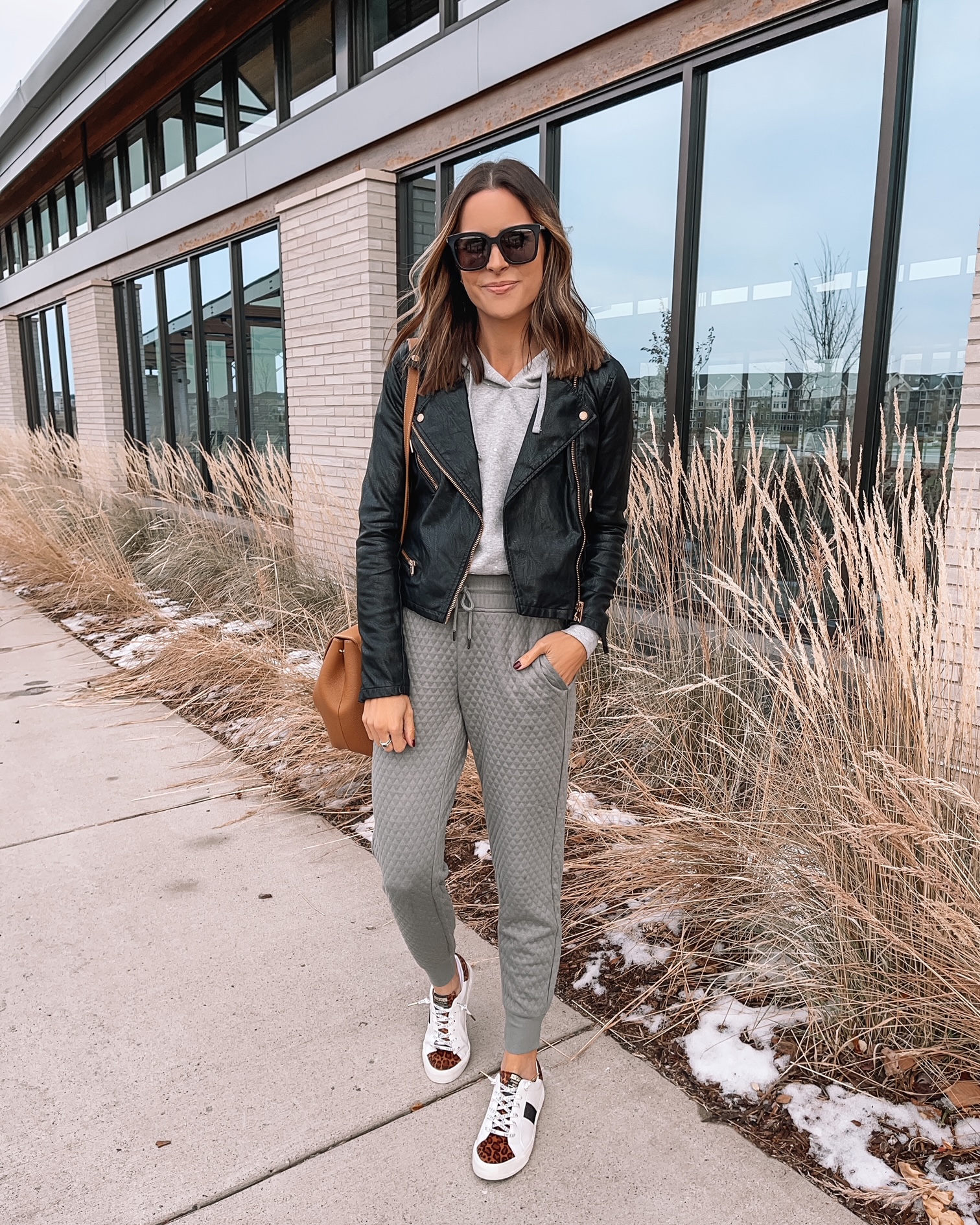 nordstrom rack finds, nordstrom rack, street style fall, fall street style, winter street style, quilted joggers, faux leather moto jacket